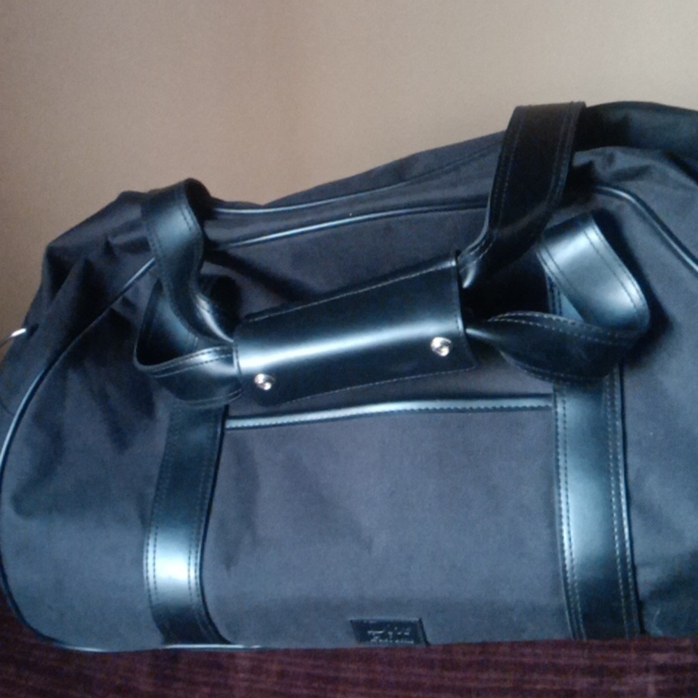 Dior Black Duffel Bag for Men - Picture 5 of 5